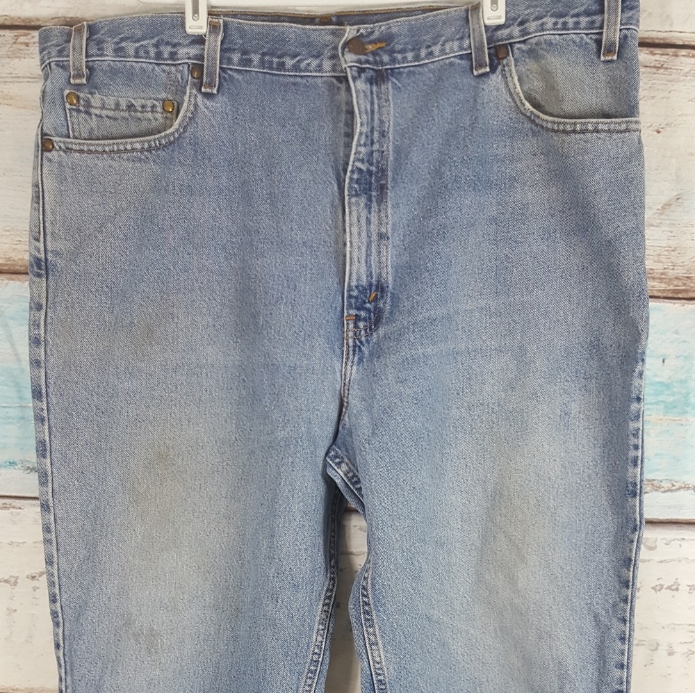 Vintage Levi's 540 Men's Relaxed Fit Jeans 40x30